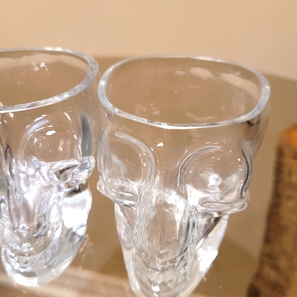 Oversized skull shot glasses - Picture 4 of 11